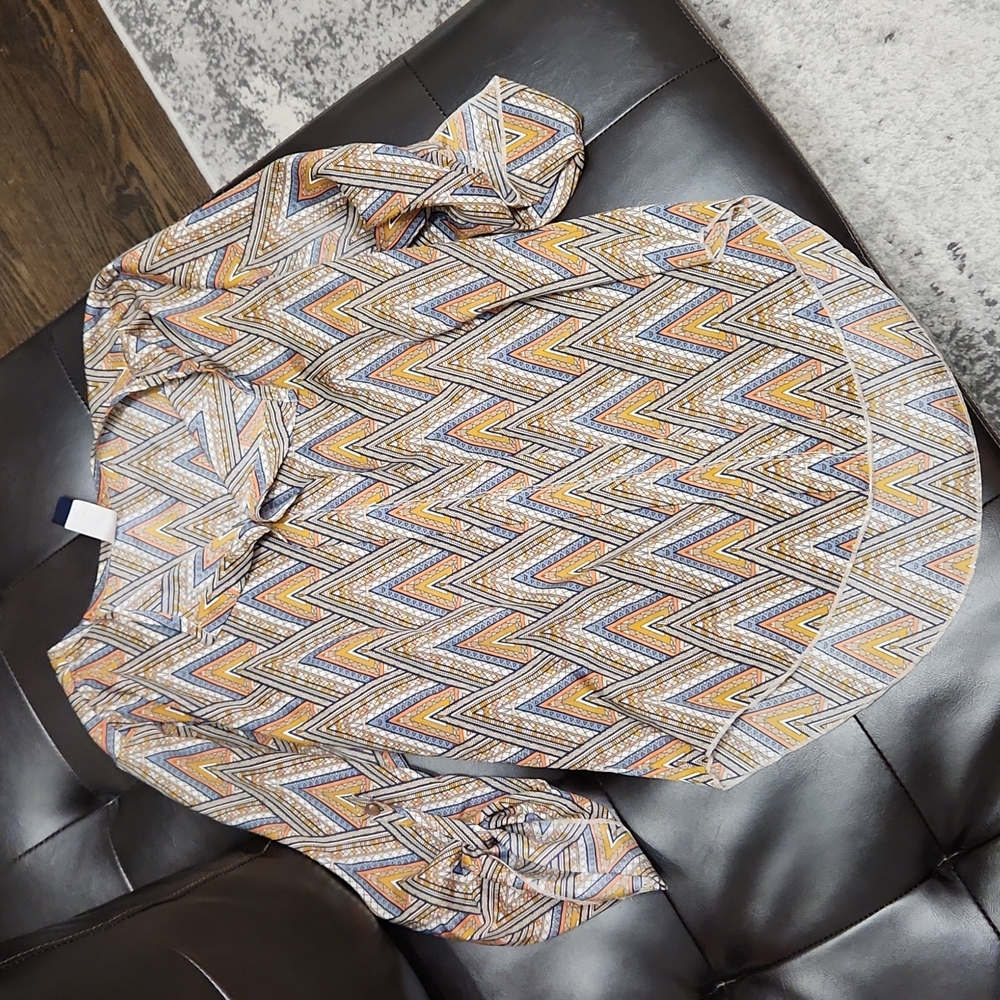 Chevron v-neck blouse